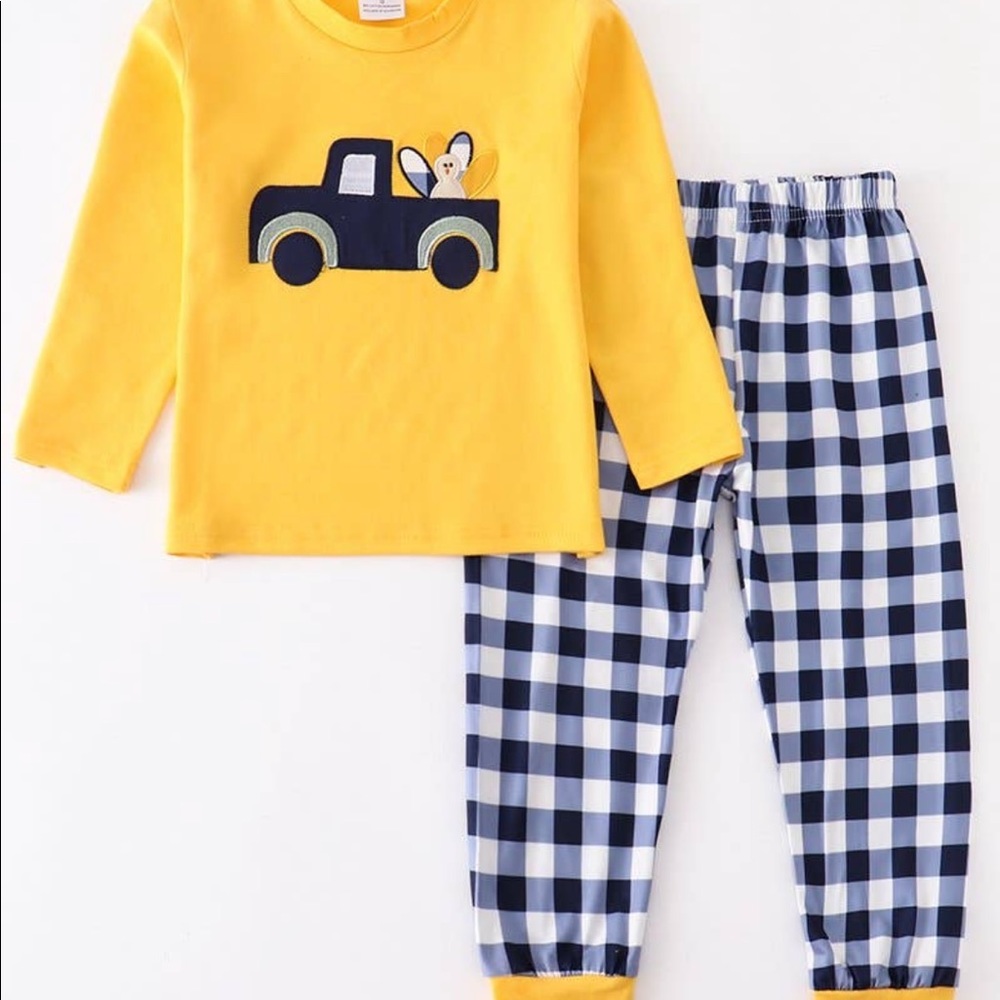 Boys 🦃 outfit
